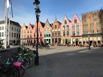 Long-distance chauffeured car to Bruges in Belgium - Bruges main square Markt