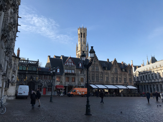 Long-distance chauffeured car to Bruges in Belgium - Bruges old square
