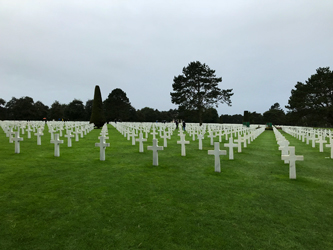 Long-distance hourly chauffeur service to D-Day Beaches - Omaha Beach - Normandy American Cemetery crosses